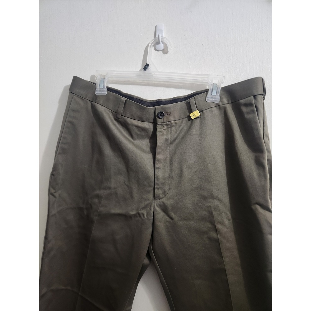 Haggar Mens Dress Pants 38x29 Olive Green 100% Cotton Twill Straight Leg Chinos